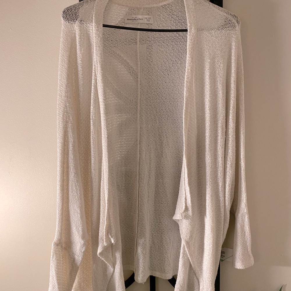 Abercrombie & Fitch Lightweight Cream Cardigan